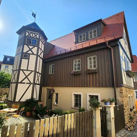 Aussergewoehnliches, Historisches, Spaetgotisches Wohnhaus Von 1519, Gries 5 Gera Extérieur photo