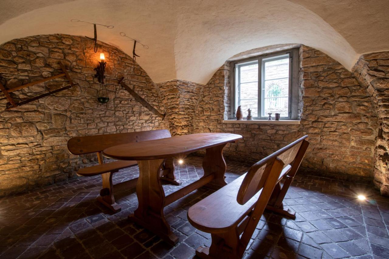 Aussergewoehnliches, Historisches, Spaetgotisches Wohnhaus Von 1519, Gries 5 Gera Extérieur photo
